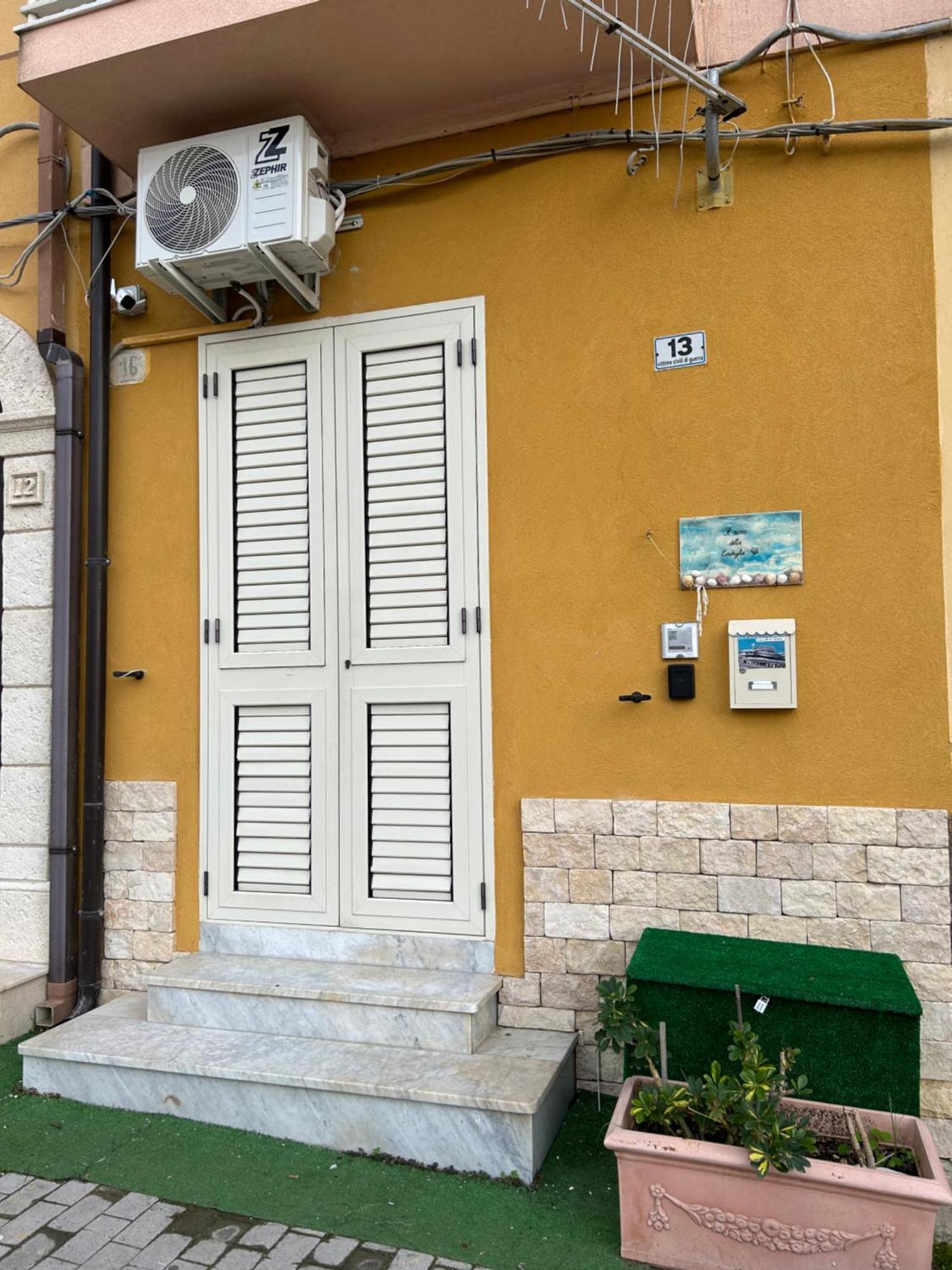 Il Suono Della Conchiglia Hotel Gela Exterior foto